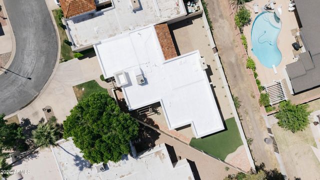 1002 W SOLAR Drive, Phoenix, AZ 85021