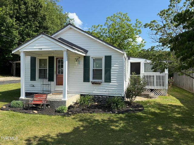 708 West D Street, Elizabethton, TN 37643