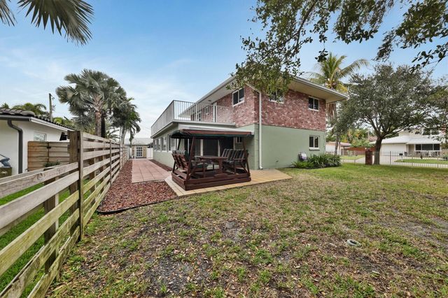 2780 SE 5th Court, Pompano Beach, FL 33062