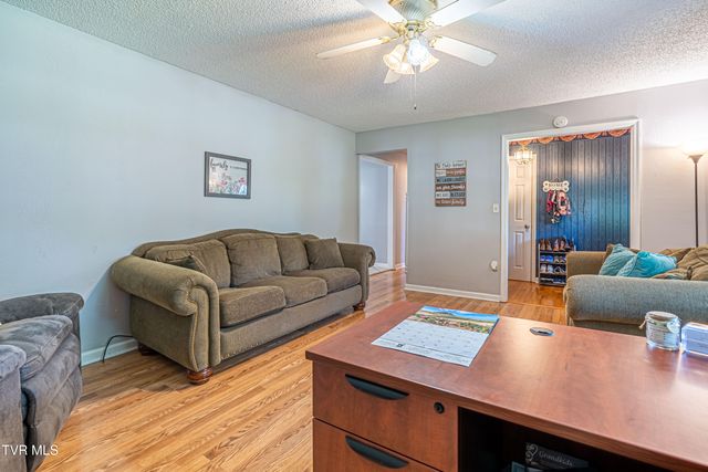 26424 Beech Circle, Abingdon, VA 24211