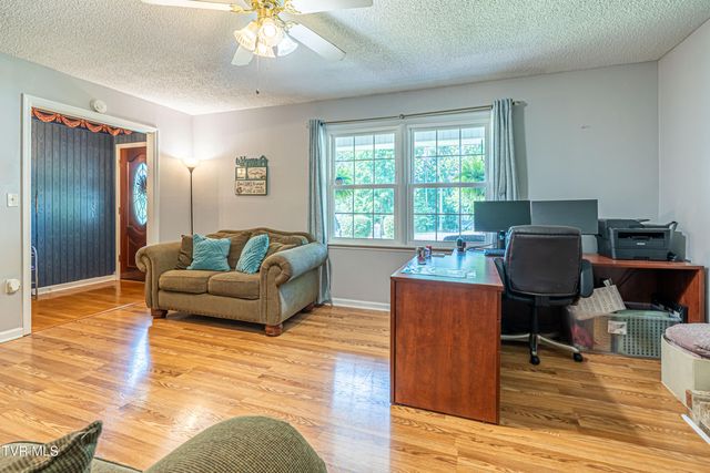26424 Beech Circle, Abingdon, VA 24211