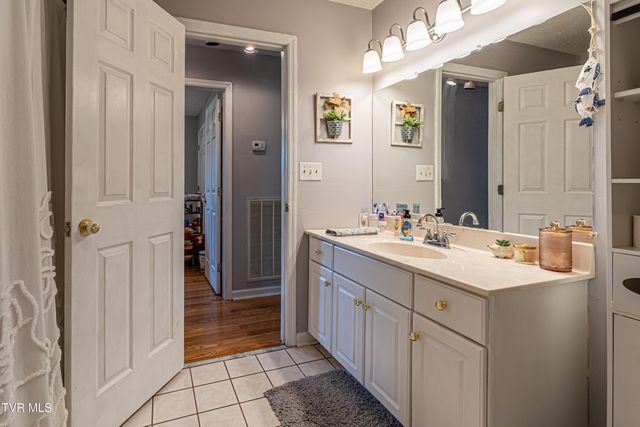 26424 Beech Circle, Abingdon, VA 24211