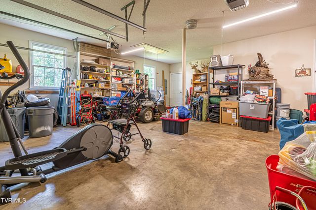 26424 Beech Circle, Abingdon, VA 24211