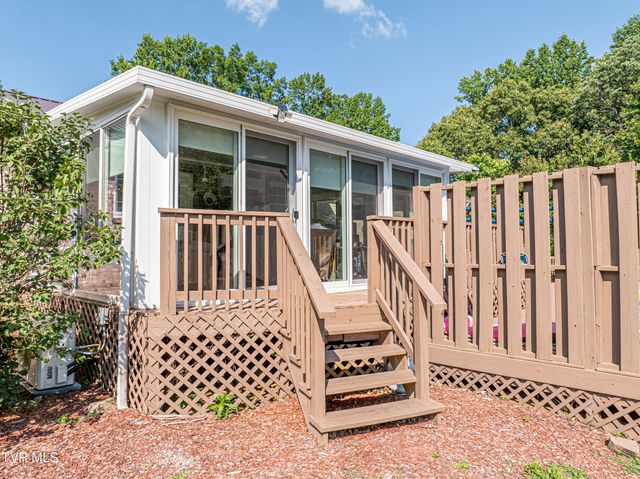 26424 Beech Circle, Abingdon, VA 24211