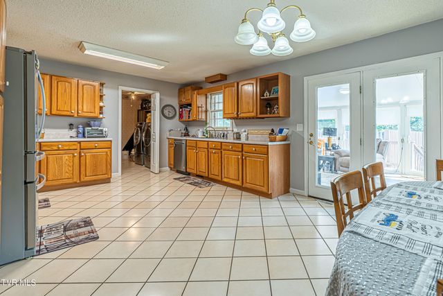26424 Beech Circle, Abingdon, VA 24211