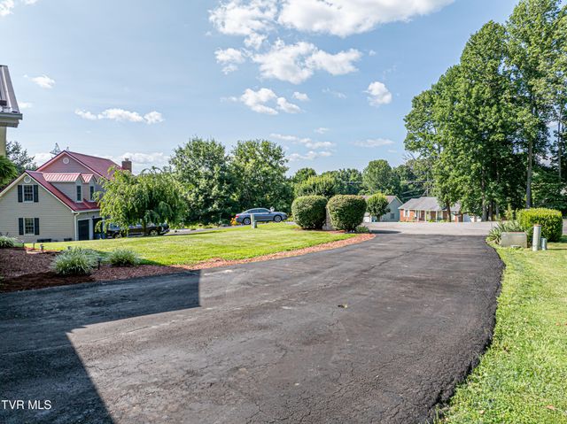 26424 Beech Circle, Abingdon, VA 24211