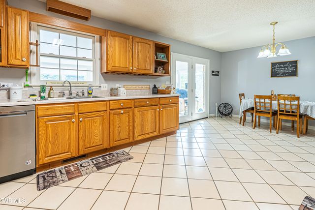 26424 Beech Circle, Abingdon, VA 24211