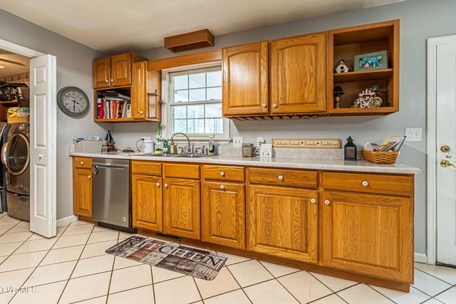 26424 Beech Circle, Abingdon, VA 24211