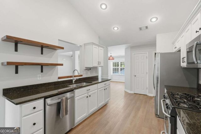 3522 Cameron Drive, Gainesville, GA 30506