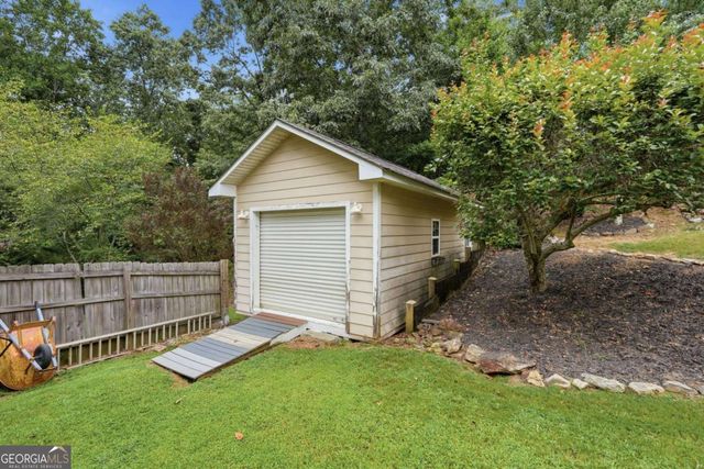 3522 Cameron Drive, Gainesville, GA 30506