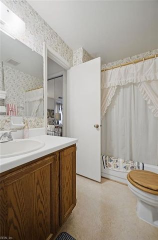 1315 Gaineford CT, Virginia Beach, VA 23464