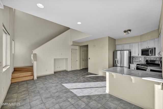 9250 Lone Wolf Circle, Reno, NV 89506