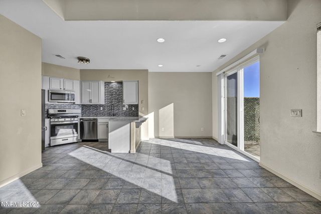 9250 Lone Wolf Circle, Reno, NV 89506