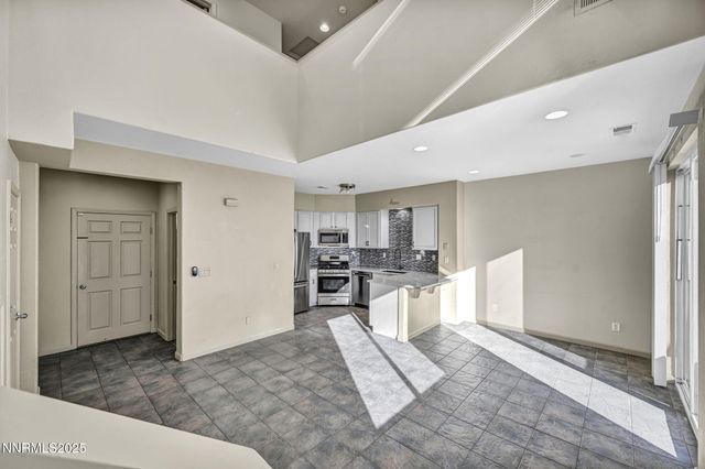 9250 Lone Wolf Circle, Reno, NV 89506