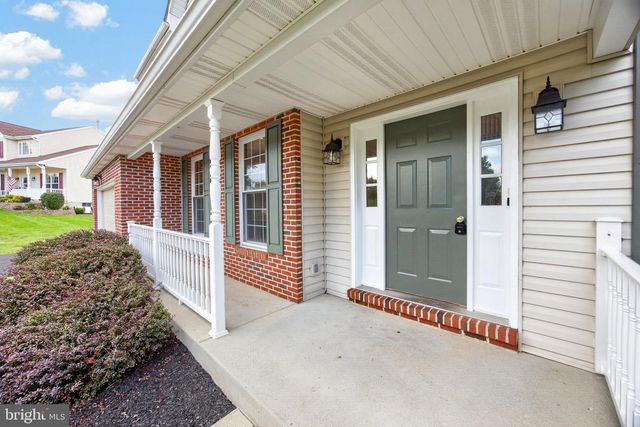 1175 SILCOX DR, Gilbertsville, PA 19525