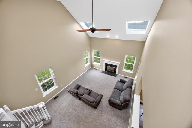 1175 SILCOX DR, Gilbertsville, PA 19525