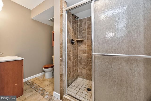 1175 SILCOX DR, Gilbertsville, PA 19525