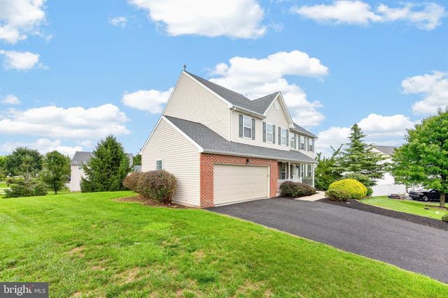 1175 SILCOX DR, Gilbertsville, PA 19525