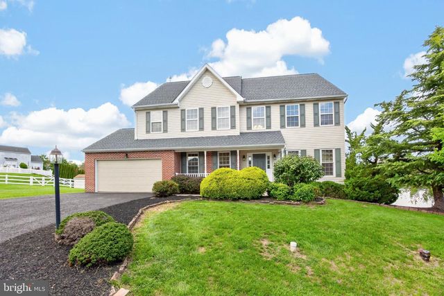 1175 SILCOX DR, Gilbertsville, PA 19525