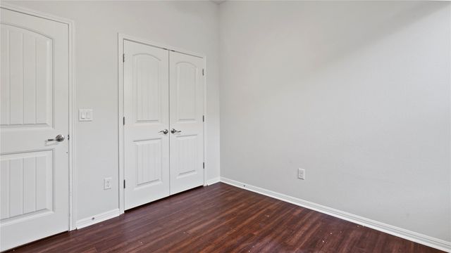 135 Simon, Kyle, TX 78640
