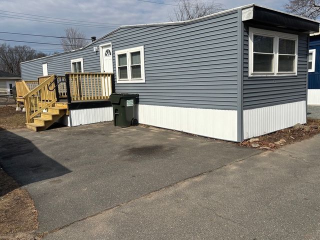 229 Miller Street D-6, Ludlow, MA 01056