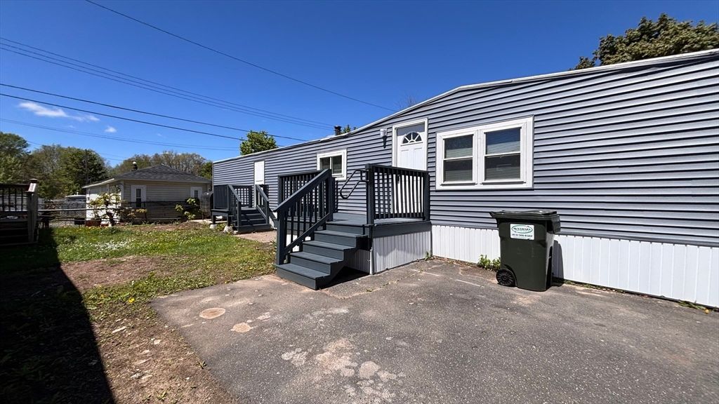229 Miller Street D-6, Ludlow, MA 01056