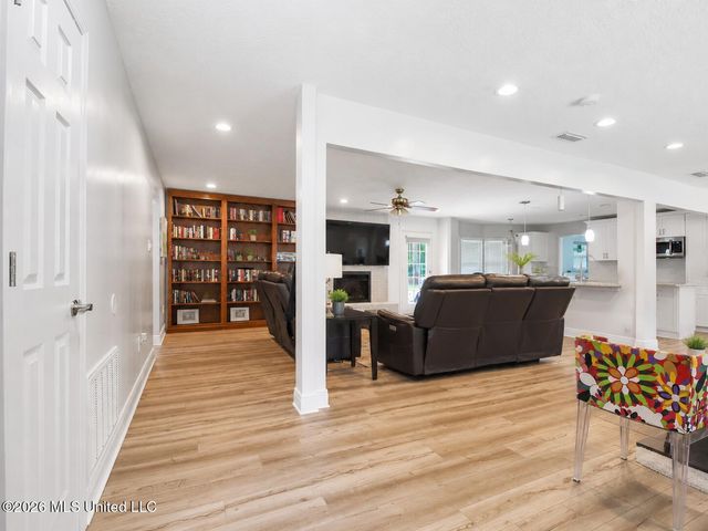 2416 Robertsdale Road, Gautier, MS 39553