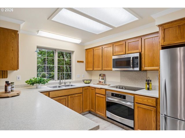 3367 VIDERA Dr, Eugene, OR 97405