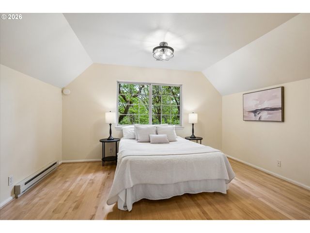 3367 VIDERA Dr, Eugene, OR 97405