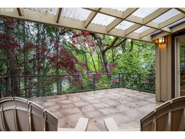 3367 VIDERA Dr, Eugene, OR 97405