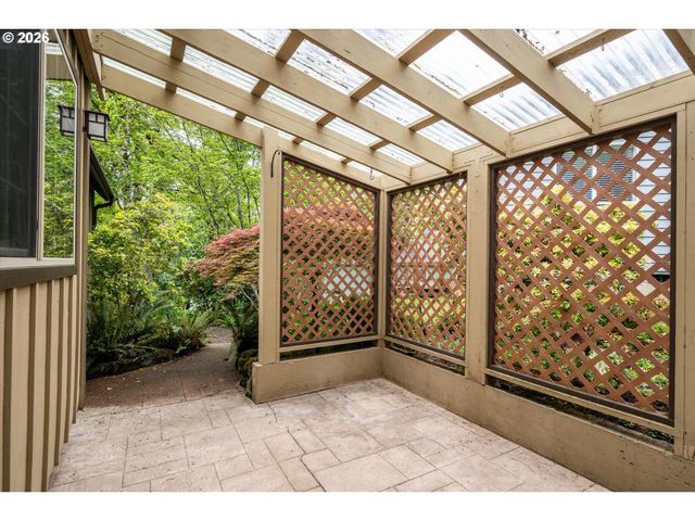 3367 VIDERA Dr, Eugene, OR 97405