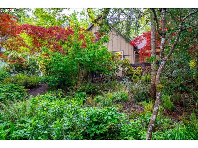 3367 VIDERA Dr, Eugene, OR 97405