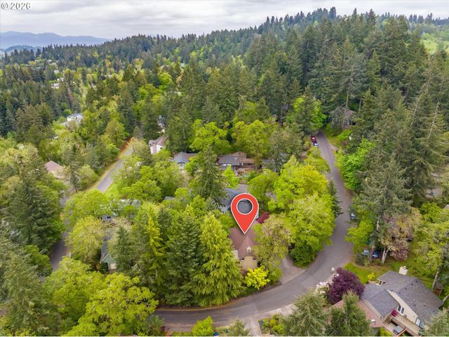 3367 VIDERA Dr, Eugene, OR 97405