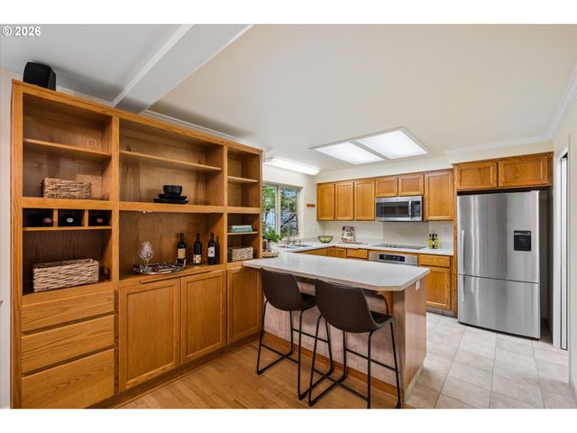 3367 VIDERA Dr, Eugene, OR 97405