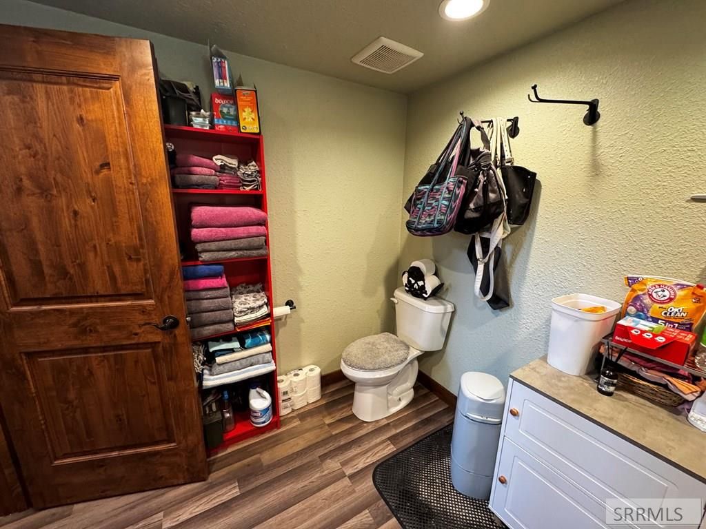 Image 11 of property listing at 7 Shady Lane, North Fork, ID 83466