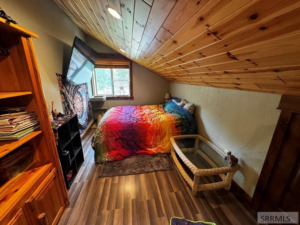 Image 21 of property listing at 7 Shady Lane, North Fork, ID 83466
