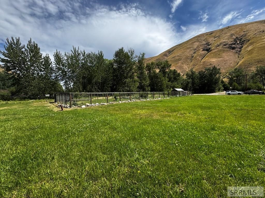 Image 43 of property listing at 7 Shady Lane, North Fork, ID 83466