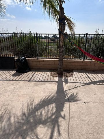 3884 Akina Avenue, Perris, CA 92571