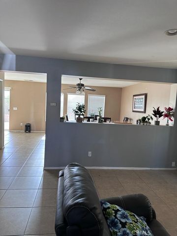 3884 Akina Avenue, Perris, CA 92571