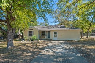 601 North Avenue E, Bryan, TX 77801