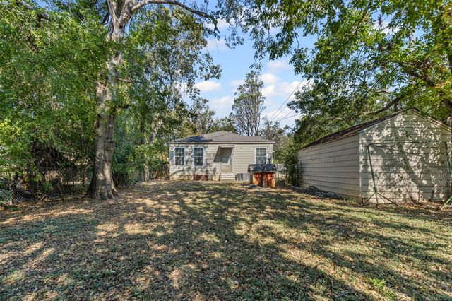 603 W 2nd Street, Cleburne, TX 76033
