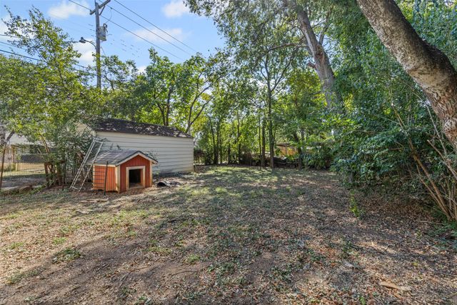 603 W 2nd Street, Cleburne, TX 76033