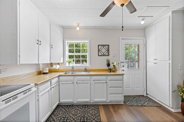 603 W 2nd Street, Cleburne, TX 76033
