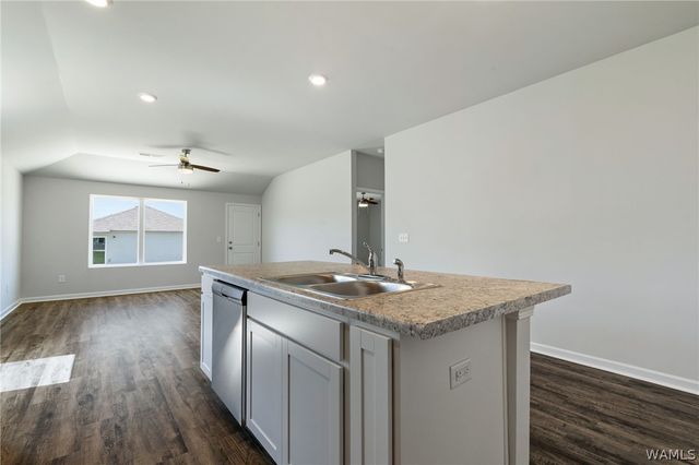 13934 Sir Lancelot, Tuscaloosa, AL 35405