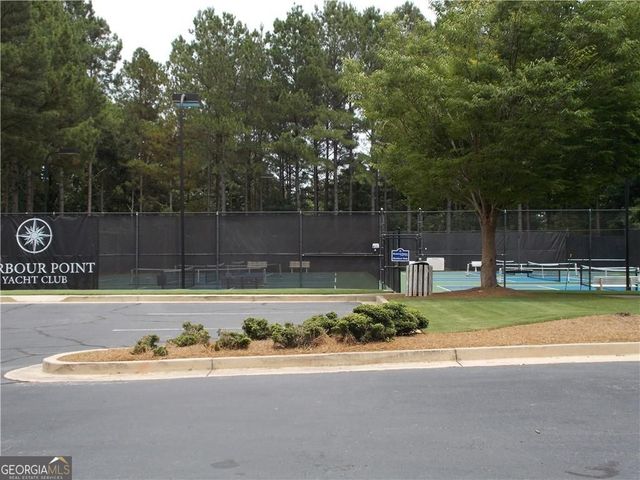 3533 Lake Ridge Drive, Gainesville, GA 30506