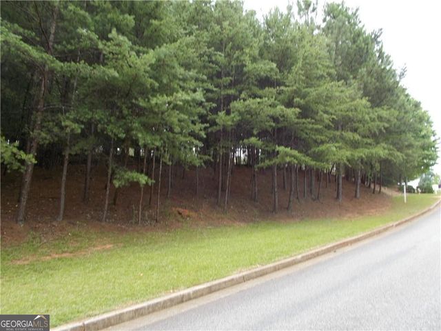 3533 Lake Ridge Drive, Gainesville, GA 30506