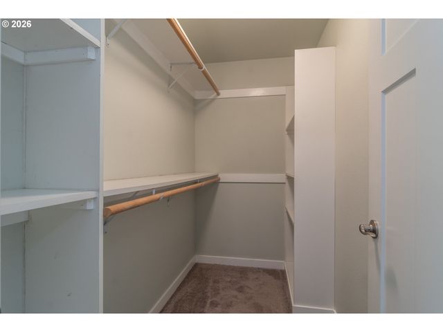 4509 RIDENOUR St, Roseburg, OR 97470