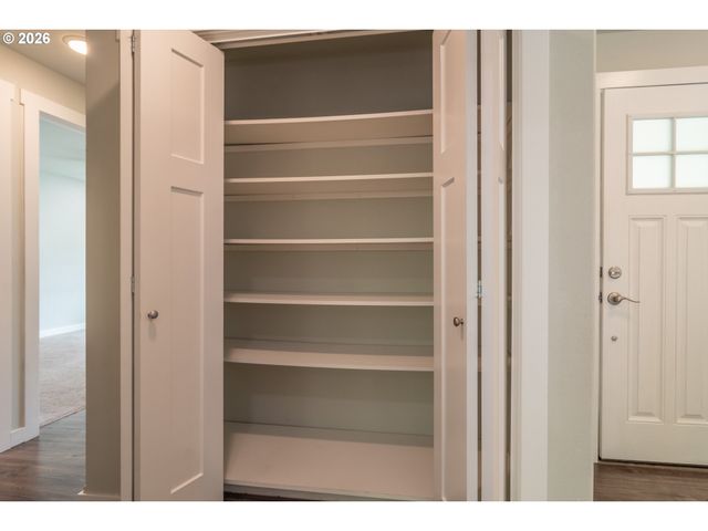 4509 RIDENOUR St, Roseburg, OR 97470