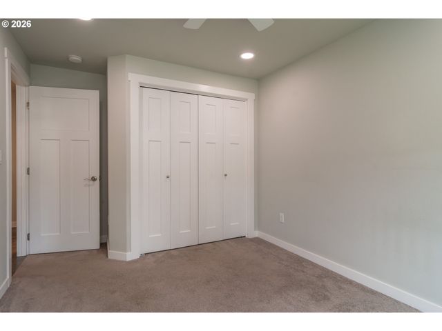 4509 RIDENOUR St, Roseburg, OR 97470