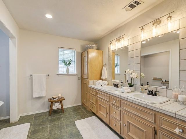 824 Brookhaven Drive, Royse City, TX 75189